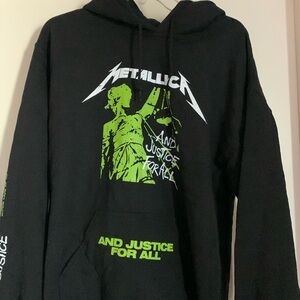 Metallica black hoodie, size M